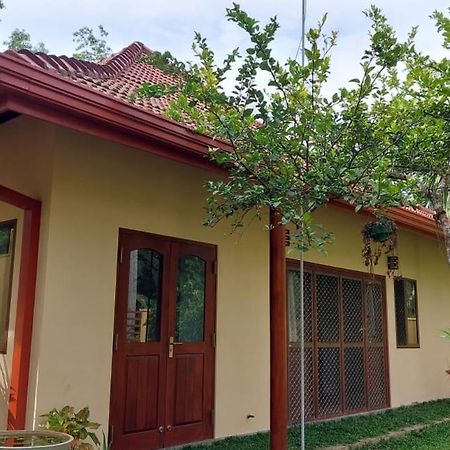 El-Nivasa Villa In Weligama Εξωτερικό φωτογραφία